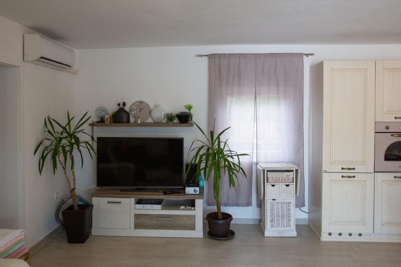 Holiday Home Petrovic Medulin Kültér fotó