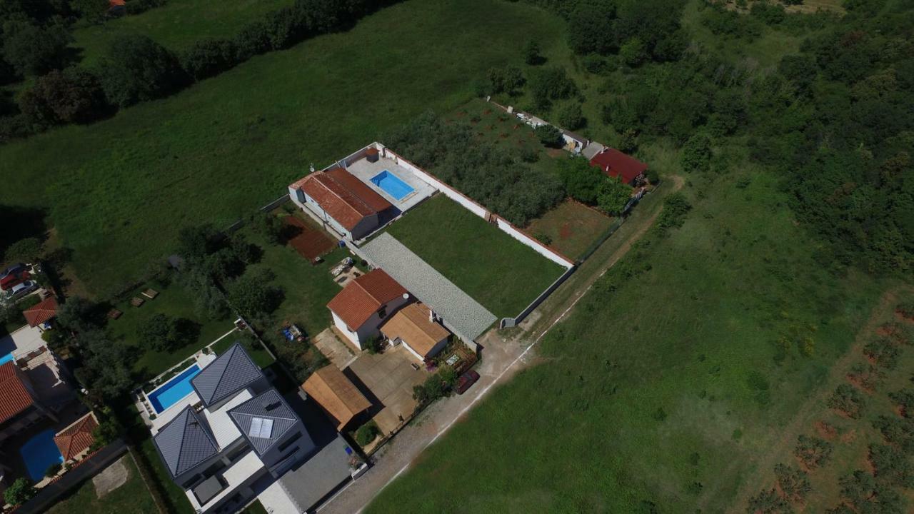 Holiday Home Petrovic Medulin Kültér fotó